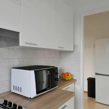 Apartment Marche Halldis Milan
